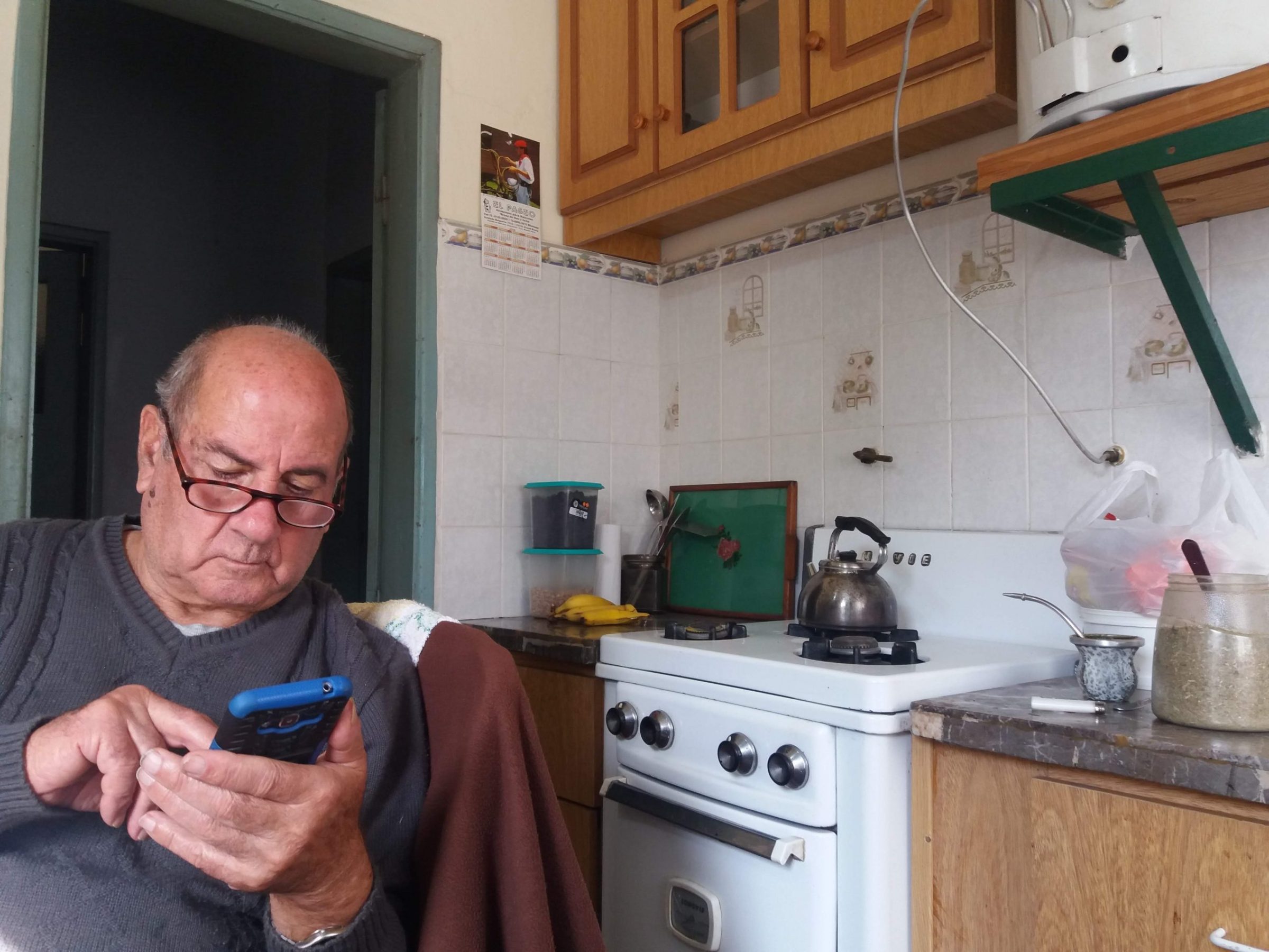 Antonio camina lento