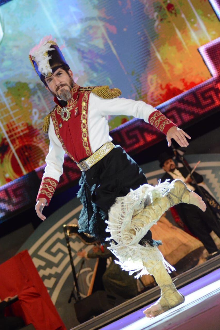 EL GANADOR DEL PRE COSQUÍN 2022 SEDE JOSÉ C. PAZ, FABIÁN SERNA, DESPLEGÓ TODO SU ARTE EN LA 7° LUNA