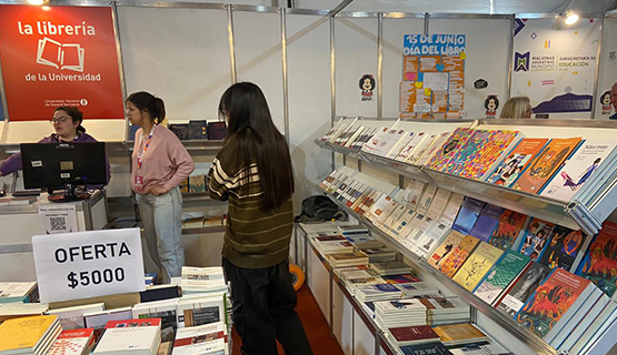 La UNGS en la Feria del Libro de Malvinas Argentinas