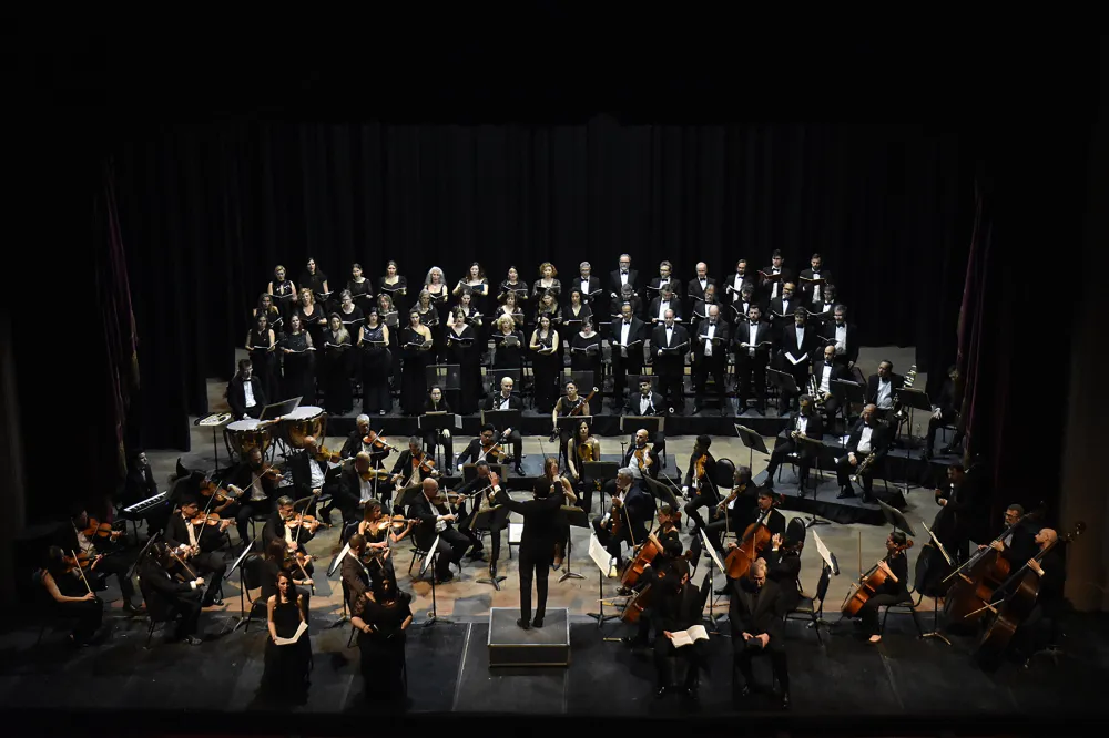 La Orquesta Sinfónica Provincial y el Coro Estable presentarán un programa dedicado a Mozart